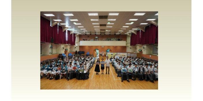 「青春創未來」學校講座進行中：一定要做律師醫生？做 廚師都可以有出路！