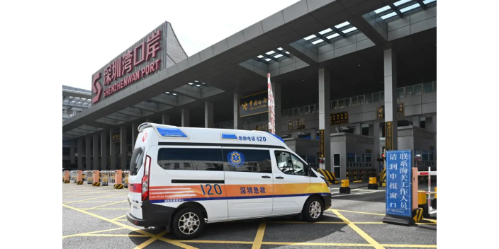 【有圖】「大灣區跨境直通救護車試行計劃」演練順利進行